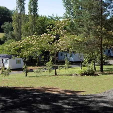 Camping 3 Etoiles - Piscine - Eehcdb Soturac