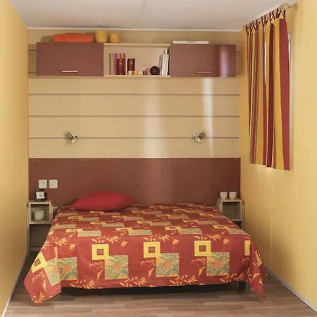Campingplads Zecamping 3 Etoiles Animaux Acceptes Parc Aquatique Proche Riviere Lot Soturac