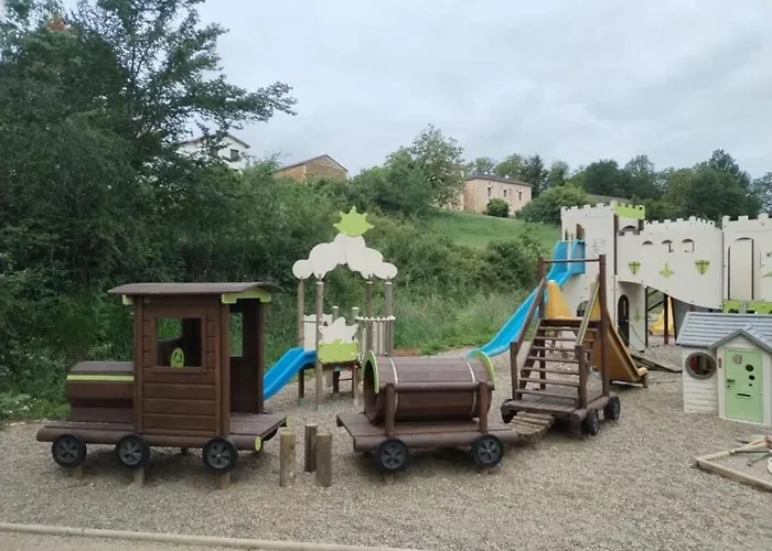 مكان تخييم Zecamping 3 Animaux Acceptes Parc Aquatique Proche Riviere Lot