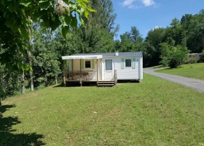 Кемпинг 3 Etoiles - Parc Aquatique - Eehcdb Soturac